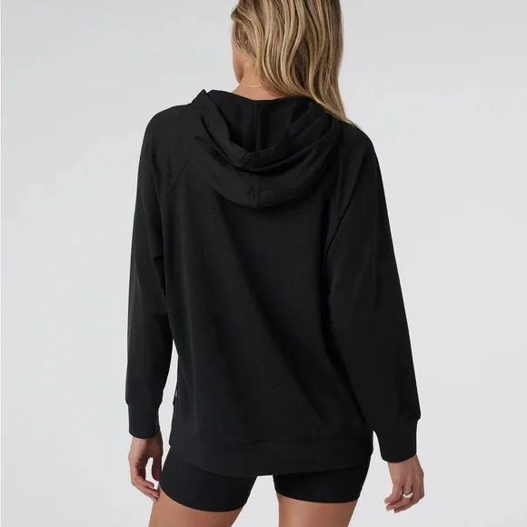 Vuori Oversized Halo Hoodie Black Heather NWT - Picture 2 of 6